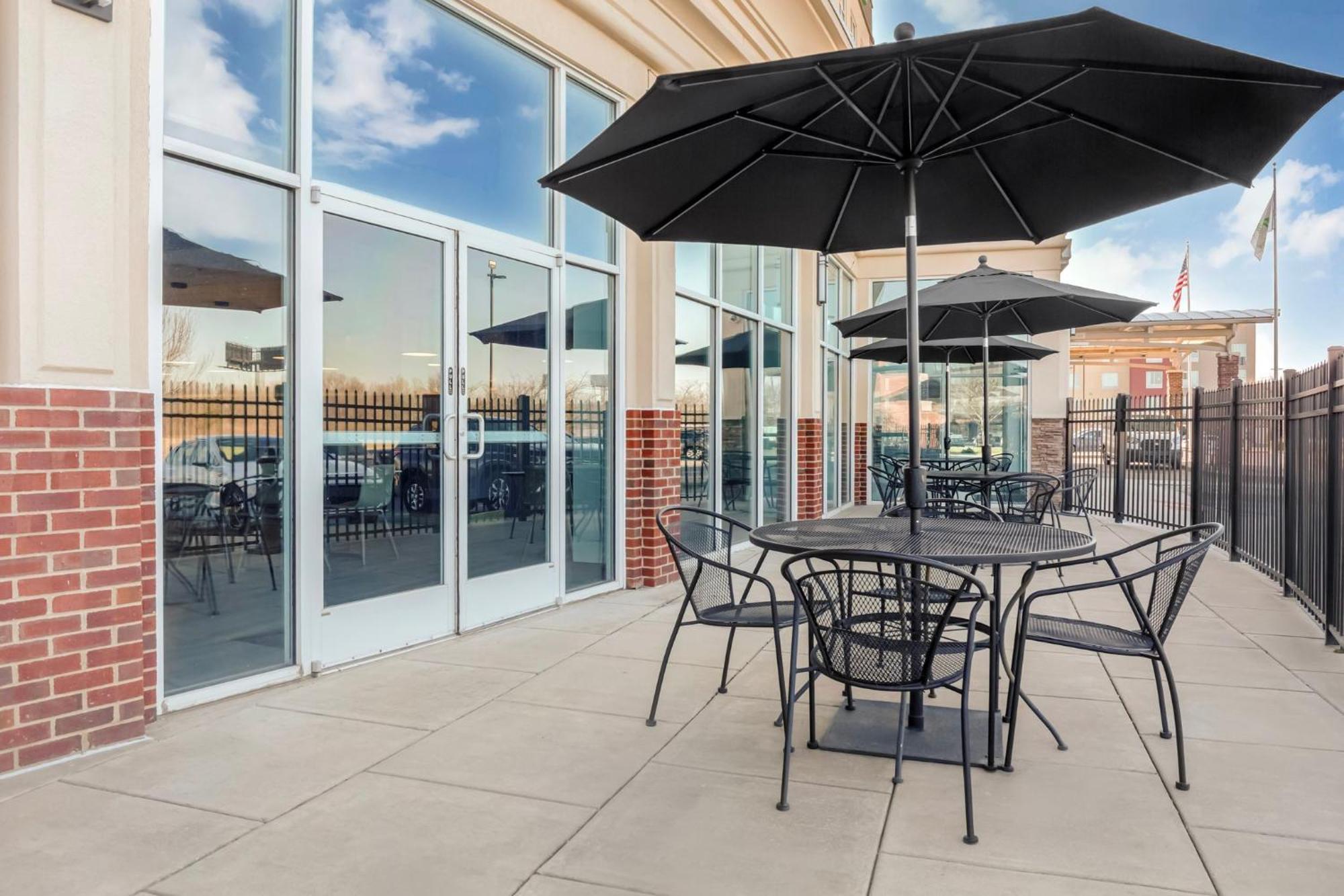 Holiday Inn Louisville Airport South By Ihg Ngoại thất bức ảnh