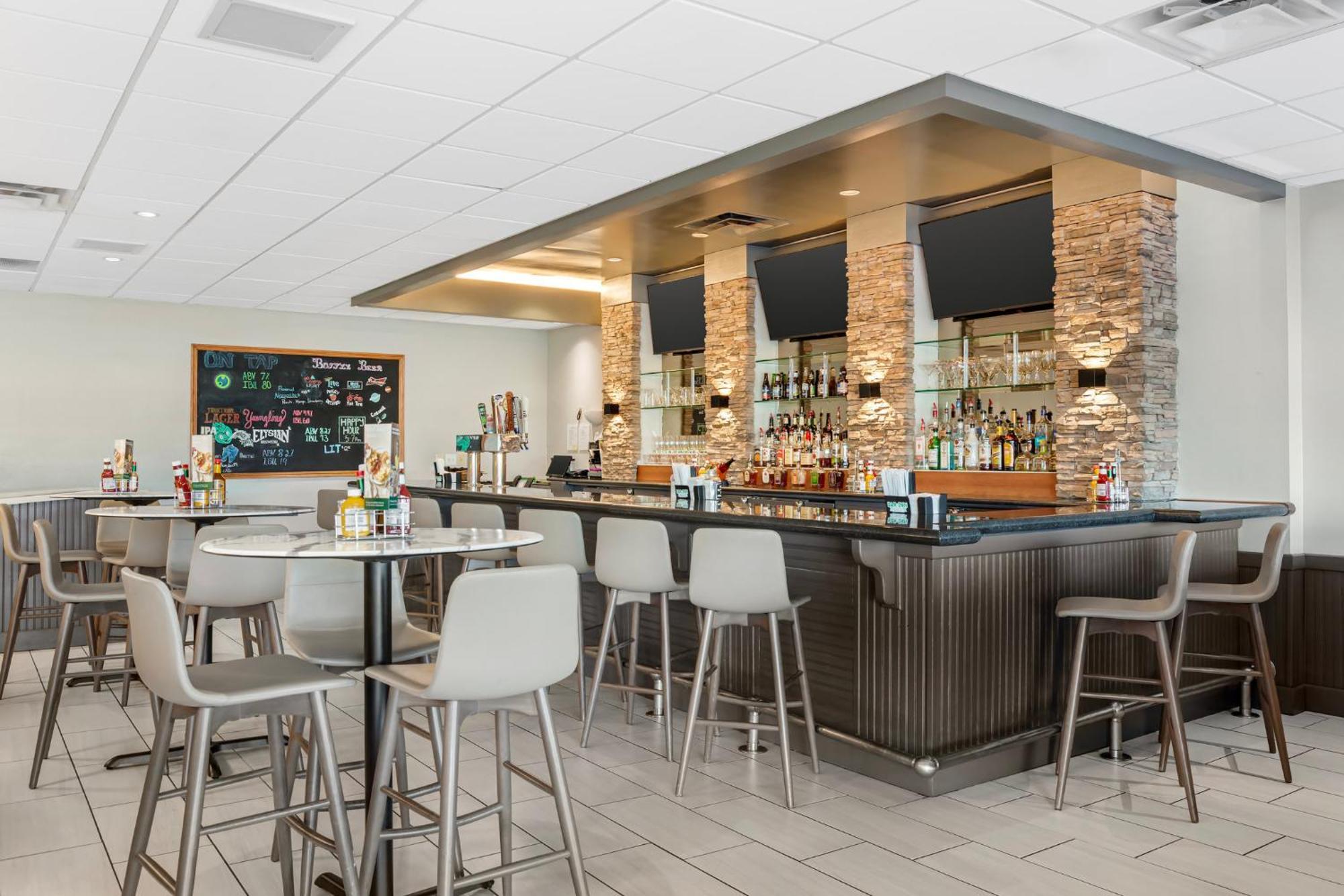 Holiday Inn Louisville Airport South By Ihg Ngoại thất bức ảnh
